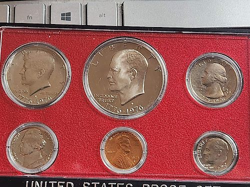 1975 6 coin US Mint Proof Set S PR65