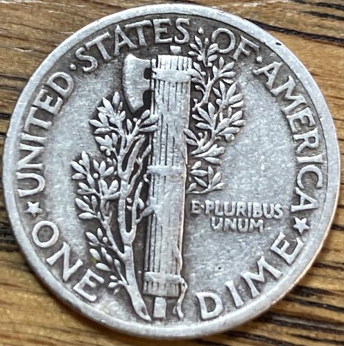 1940 mercury dime in VERY FINE condition