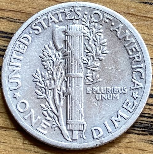 1935 mercury dime in VERY FINE condition