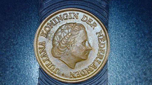 NETHERLANDS 1957 5 CENTS