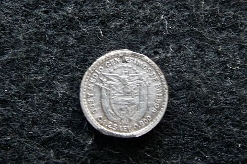 1904 Panama  2 1/2 centesimos.  (THE PILL)