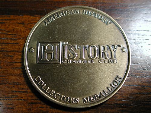 Union and Confederate Flags The history Channel Token NICE !