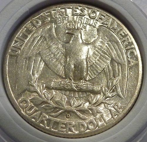 1942-D ABOUT UNCIRCULATED Washington Quarter AU # AA-27