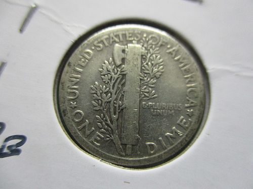 1926  Mercury Dime.  Item: 10 M26-22.