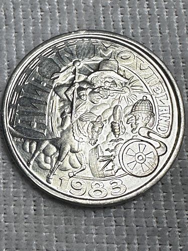 Group of 2 Tokens from Mardis Gras 1983 and 3 Wallace Inaugural 1967    VM