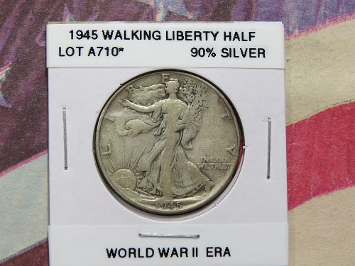 1945  WALKING LIBERTY HALF DOLLAR ~ WORLD WAR II ERA ~ LOT A710*