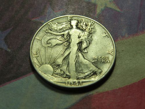 1941-D  WALKING LIBERTY HALF DOLLAR ~ WORLD WAR II ERA ~ LOT A728*