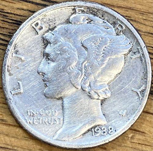 1938 mercury dime in EXTREMELY FINE condition