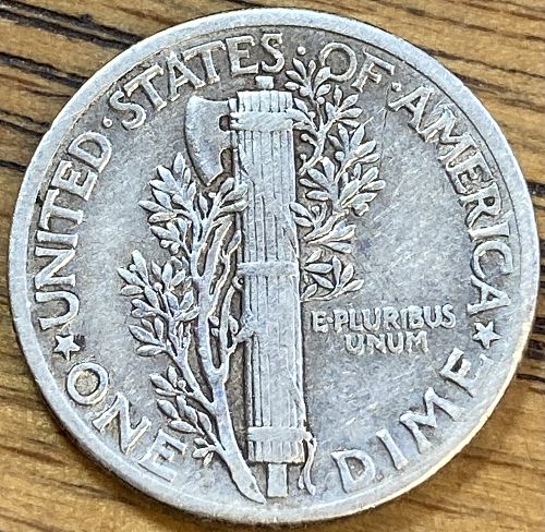 1938 mercury dime in VERY FINE condition
