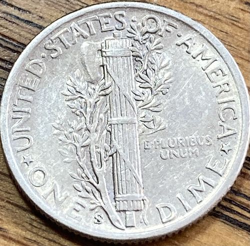 1942S mercury dime in EXTREMELY FINE condition