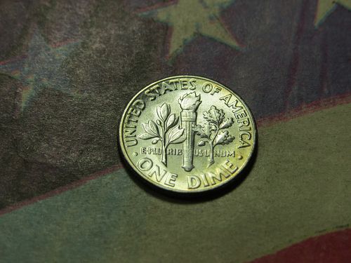 1958-P ROOSEVELT DIME ~ 90% SILVER ~ (SLIGHT TONING) LOT J230