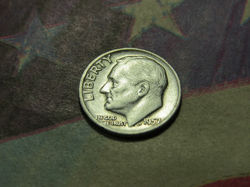1957-D ROOSEVELT DIME ~ 90% SILVER ~ LOT 0415*