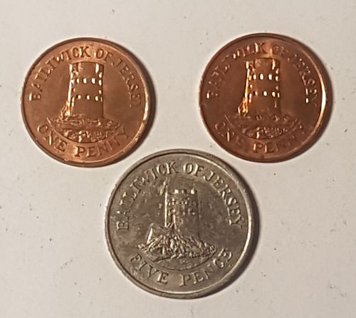 Lot 3 Coin Jersey 1 Penny 1988 1990 5 Pence 1984