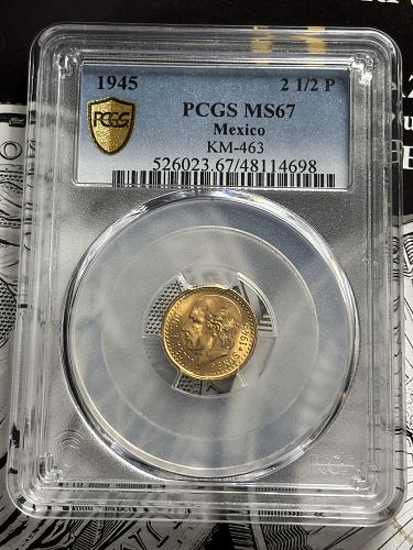 1945 KM-463 Miguel Hidalgo Mexico 2 1/2 Peso Gold Coin PCGS MS67