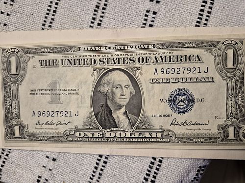 1935 F 1 Dollar Silver Certificate