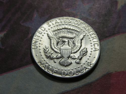 1969-D KENNEDY HALF DOLLAR ~ 40% SILVER ~ COMB SHIP ~ LOT J273