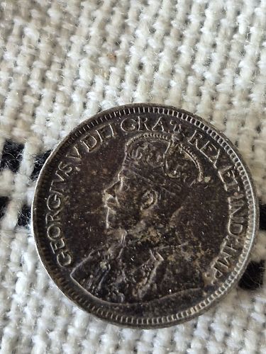 1917 C Newfoundland 10 Cent Coin