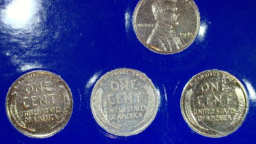 1943 LINCOLN STEEL CENTS EMERGENCY ISSUE FROM THE MORGAN MINT IN CASE