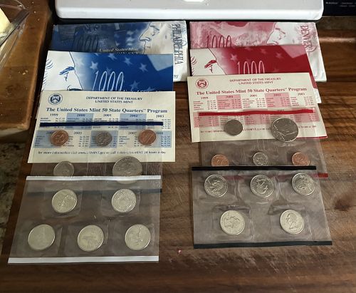 1999 Uncirculated mint sets P and D Mints with COA