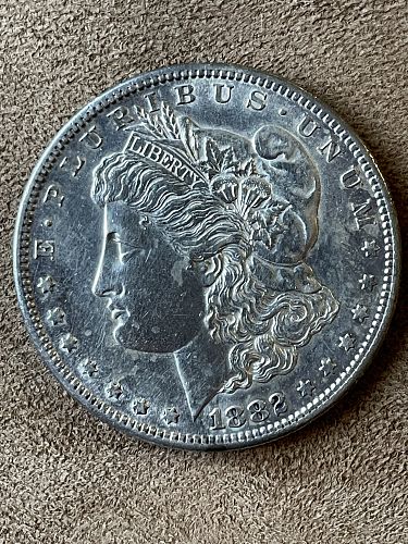 1882S MORGAN SILVER DOLLAR