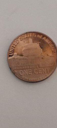 2009s proof coins. Circulated. 2 Full sets.