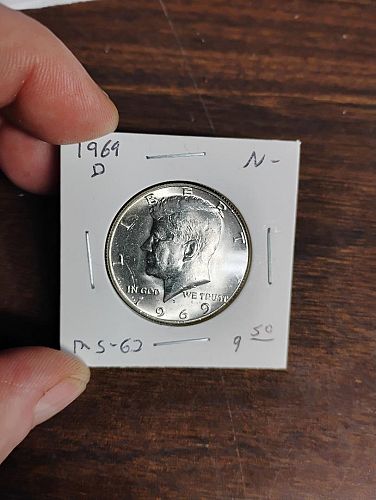 1969-D KENNEDY HALF DOLLAR MS-62  40% SILVER