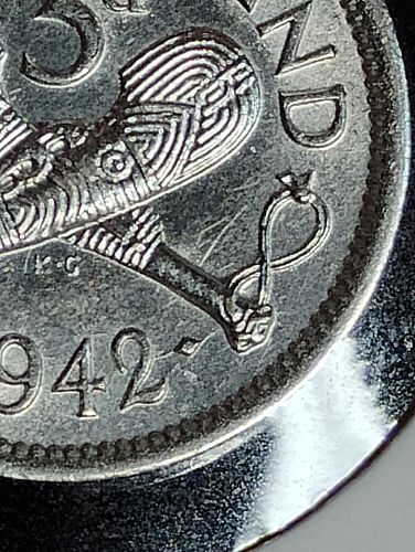 1942 NEW ZEALAND 3-PENCE SILVER, 6-DIE CRACKS OBVERSE / REVERSE ERROR COIN MS-65