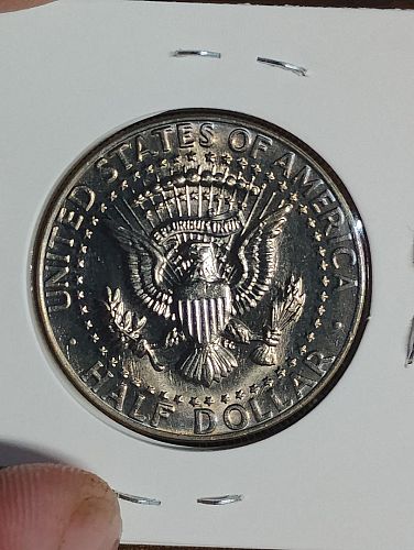 1986-P  KENNEDY HALF DOLLAR  MS-63 TONED