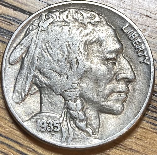 1935 Buffalo nickel in EXTREMELY FINE condition