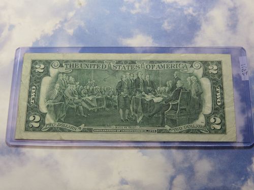 1976  $2 FEDERAL RESERVE NOTE - GREEN SEAL - LOTJ511