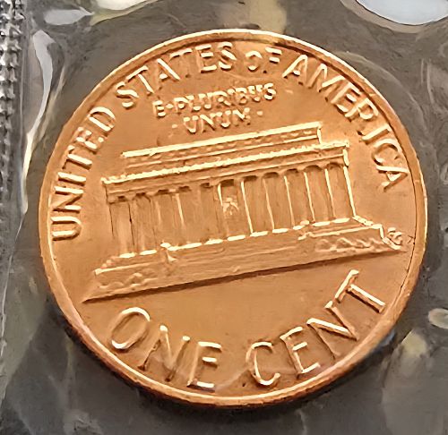 1981-P Lincoln Cent - BU in Original Mint Cello (P18)