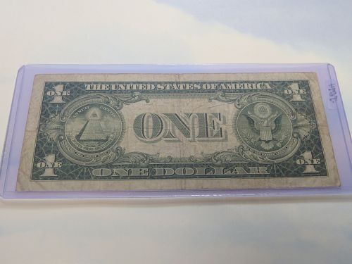 1935 G $1 SILVER CERTIFICATE - BLUE SEAL - LOT J674