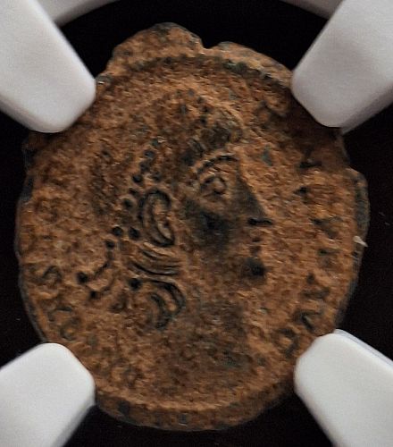ROMAN EMPIRE Conatantine II AD 337-364 AE4 (BI Nummus)