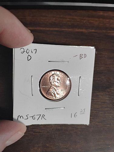 2017-D LINCOLN SHIELD CENT MS-67 RED