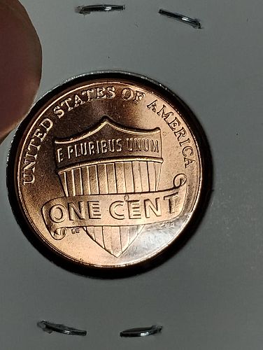2022 LINCOLN SHIELD CENT MS-66 RED