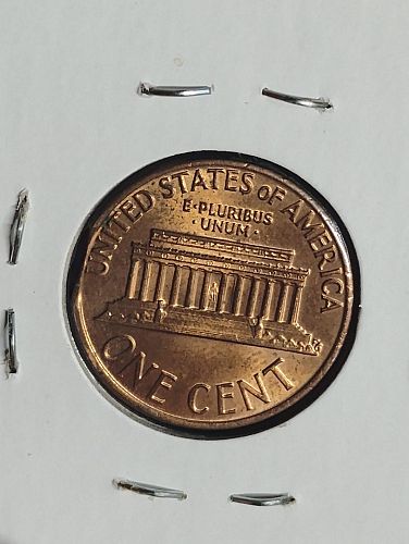 1974 LINCOLN MEMORIAL CENT MS-63 RED CLIP ALSO SLIGHTLY ROTATED DIE