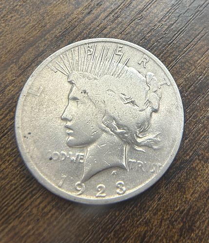 1923-S USA Peace Dollar