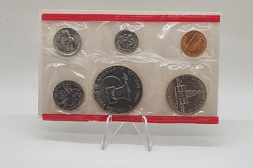 1976 Uncirculated Mint Set.