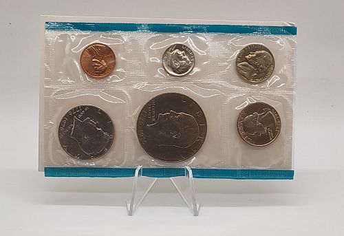 1976 Uncirculated Mint Set.
