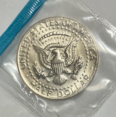 1974 P Kennedy half dollar in orig US Mint cello