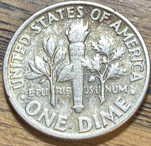 1960 Roosevelt dime in EXTREMELY FINE condition