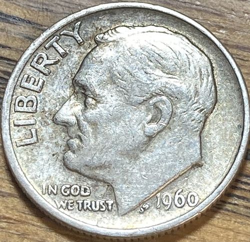 1960 Roosevelt dime in EXTREMELY FINE condition