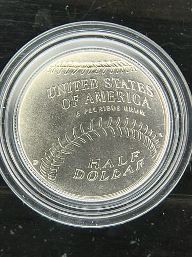 2014-D National Baseball Hall Of Fame Uncirculated Clad Half Dollar OGP BOX & COA