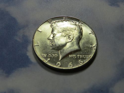 1966  KENNEDY HALF DOLLAR ~ 40% SILVER ~ COMB SHIP ~ LOT J758