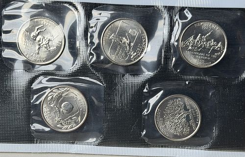 1999-P US Mint 5-Coin BU Condition Quarter Set Sealed in Mint Cellophane