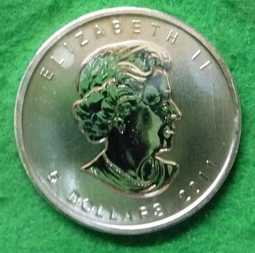2011 CANADA .9999 FINE SILVER MAPLE LEAF BU