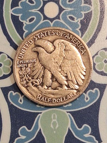 1939 WALKING LIBERTY HALF DOLLAR      cl33