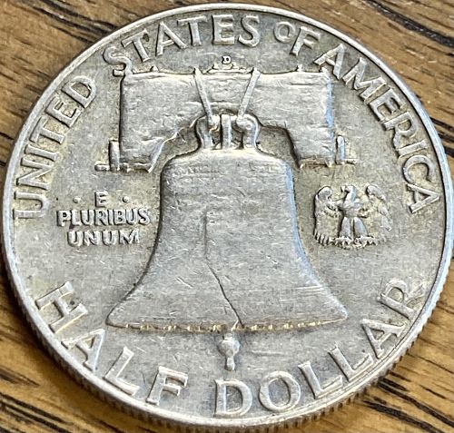 1952D Franklin half in VERY FINE condition