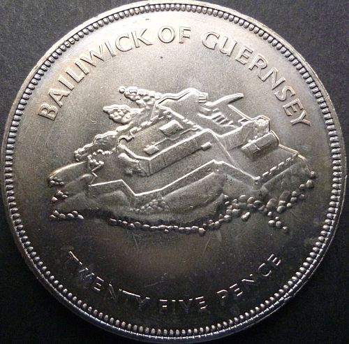 1977 GUERNSEY  SILVER JUBILEE CROWN SIZE 25 PENCE UNC