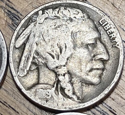 4 early buffalo nickels in VERY GOOD-FINE condition &lsquo;18, &lsquo;19, &lsquo;21 & &lsquo;26